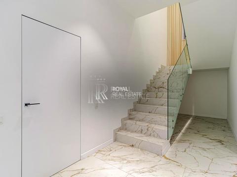 комерційна за адресою Юрія Іллєнка вул. (Мельникова), 51-Б