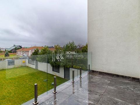 комерційна за адресою Юрія Іллєнка вул. (Мельникова), 51-Б