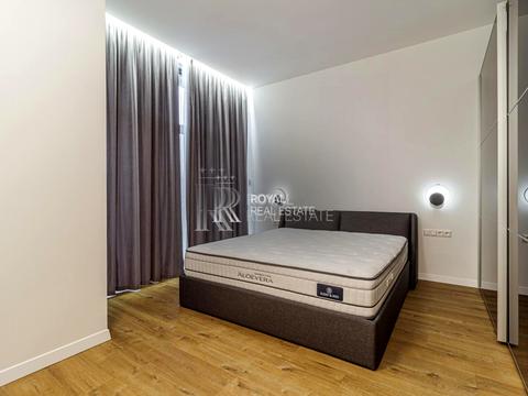 комерційна за адресою Юрія Іллєнка вул. (Мельникова), 51-Б