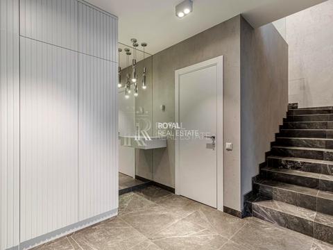 комерційна за адресою Юрія Іллєнка вул. (Мельникова), 51-Б