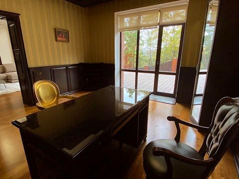 будинок за адресою с. Лісники, Квіткова