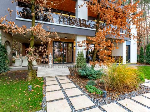 будинок за адресою с. Тарасівка, Абрикосова вул.