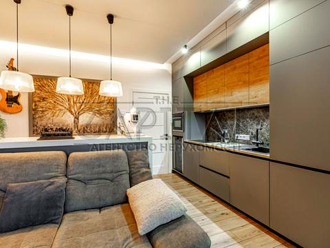 будинок за адресою с. Тарасівка, Абрикосова вул.