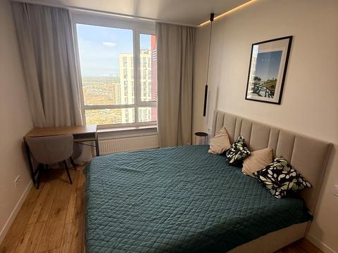 квартира по адресу Олександра Олеся ул., 10