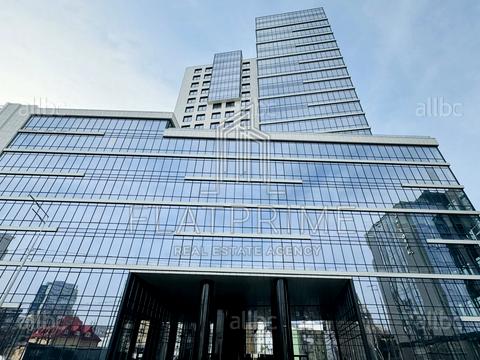 комерційна за адресою Короленківська вул., 4