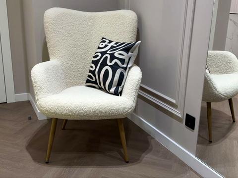 квартира за адресою Олександра Олеся вул., 17