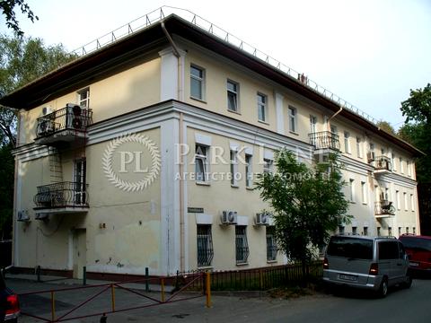 коммерческая по адресу Стрыйская ул., 4