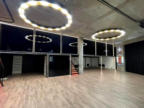 комерційна за адресою Михайла Бойчука вул. (Кіквідзе), 41