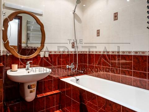 квартира за адресою Микільсько-Слобідська вул., 2-Б