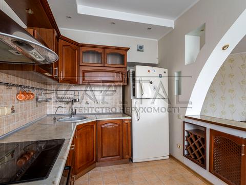 квартира за адресою Микільсько-Слобідська вул., 2-Б