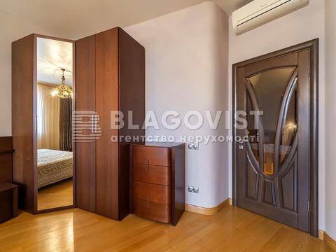 квартира за адресою Євгена Коновальця вул. (Щорса), 32-В