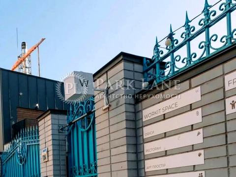 коммерческая по адресу Марка Безручка ул., 1