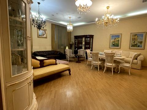 комерційна за адресою Володимира Івасюка просп. (Героїв Сталінграду), 10-А