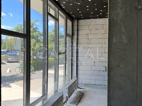 комерційна за адресою Тадея Рильського бульв., 1