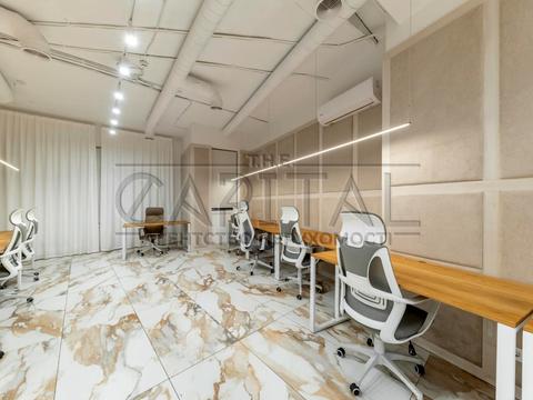 коммерческая по адресу Бусловская ул., 12