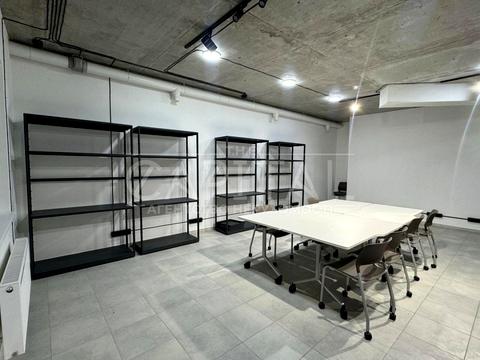 комерційна за адресою Жамбила Жабаєва вул. (Кузьминська), 22