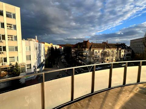 квартира за адресою Ужгород, Собранецька вул., 43