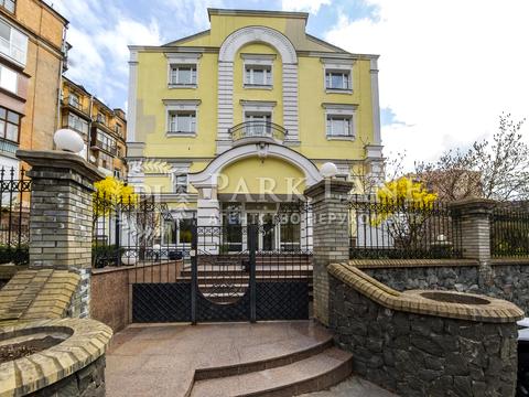 комерційна за адресою Саксаганського вул., 67