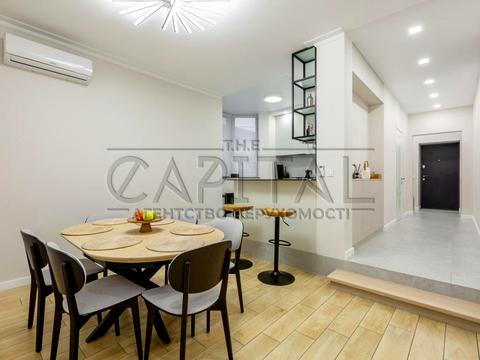 будинок за адресою с. Гатне, Барвінкова вул.