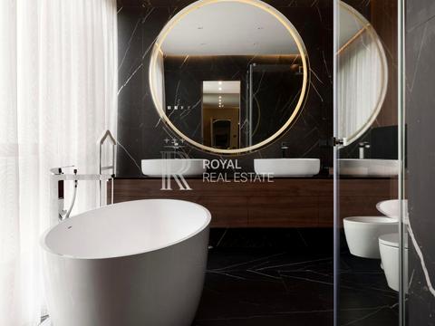 будинок за адресою смт. Козин, Лобановського вул., 1