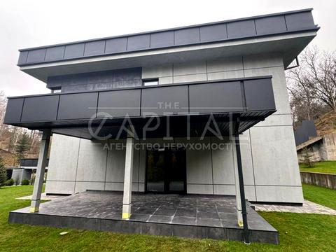 будинок за адресою с. Лісники, Стежки вул.