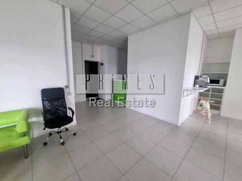 комерційна за адресою Кловський узвіз (Кловський), 7a