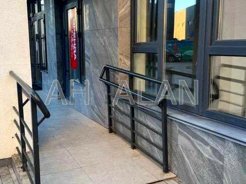 коммерческая по адресу Приладный пер., 10-Б