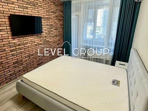 квартира за адресою Дніпровська набережна вул., 18-Б