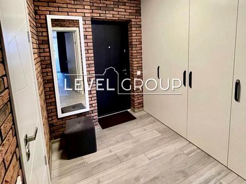 квартира за адресою Дніпровська набережна вул., 18-Б