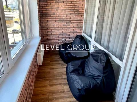 квартира за адресою Дніпровська набережна вул., 18-Б