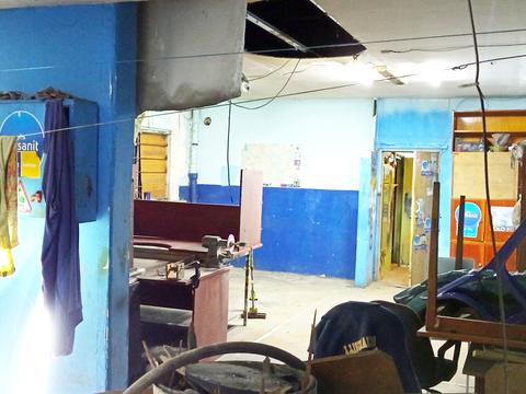 комерційна за адресою Миколи Василенка вул., 4