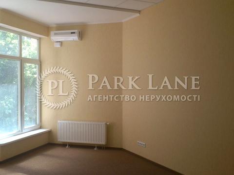 коммерческая по адресу Кловский спуск, 7