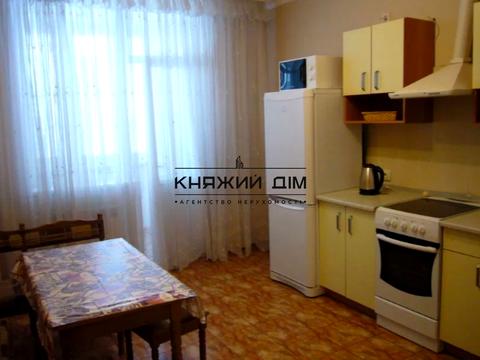 квартира за адресою Єлизавети Чавдар вул., 7