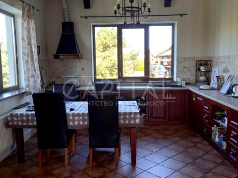 будинок за адресою Валова вул.