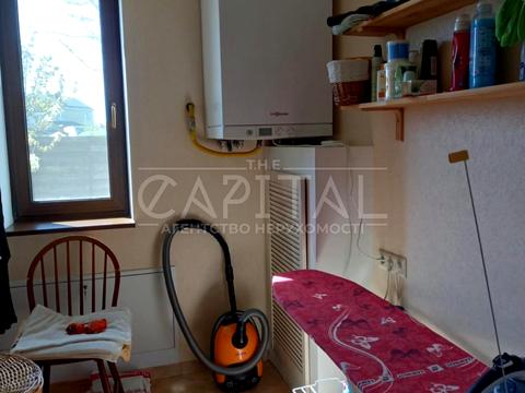 будинок за адресою Валова вул.