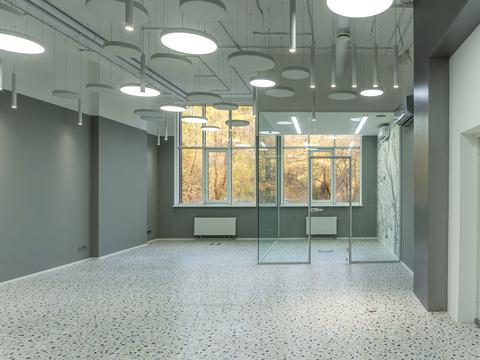 комерційна за адресою Глубочицкая, 73/77