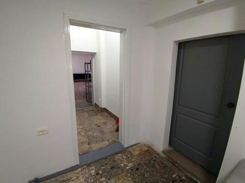 комерційна за адресою Львів, Якова Остряниці вул., 4