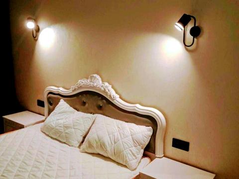 квартира по адресу Радистов ул., 18