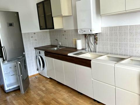 квартира за адресою Тролейбусна вул., 26
