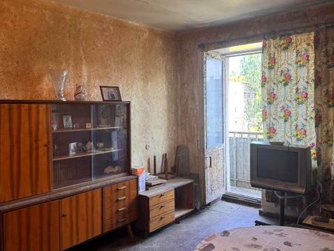 квартира за адресою Космонавтів вул., 14