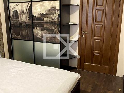 квартира по адресу Русановский бульв., 9