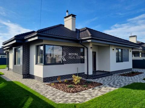 дом по адресу широка