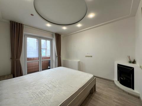 квартира по адресу Амвросия Бучмы бульв., 4