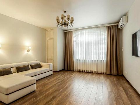 квартира по адресу Златоустовская ул., 52