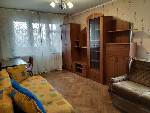 кімната за адресою Родини Глаголєвих вул. (Академіка Грекова), 3