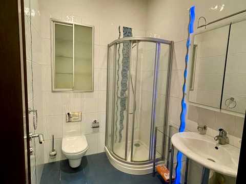 квартира по адресу Черноморская ул., 1