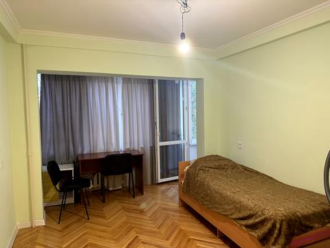квартира за адресою Ґарета Джонса вул. (Сім'ї Хохлових), 9-Б