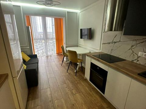 квартира за адресою Вишняківська вул., 4