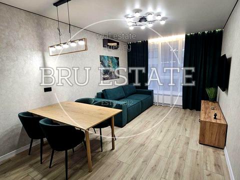 квартира за адресою Родини Крістерів вул., 16