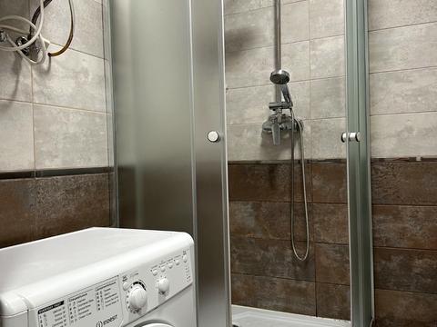 квартира за адресою Ревуцького вул., 13